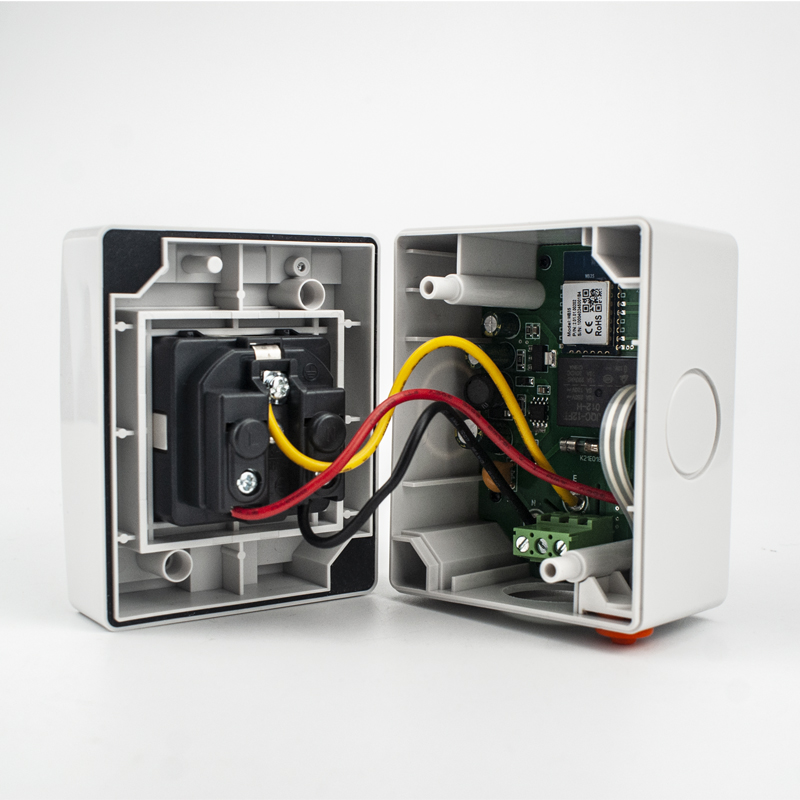 مآخذ الطاقة الذكية من Avoir Tu - مراجعة Outdoor Power Outlet With Remote Control وسعره