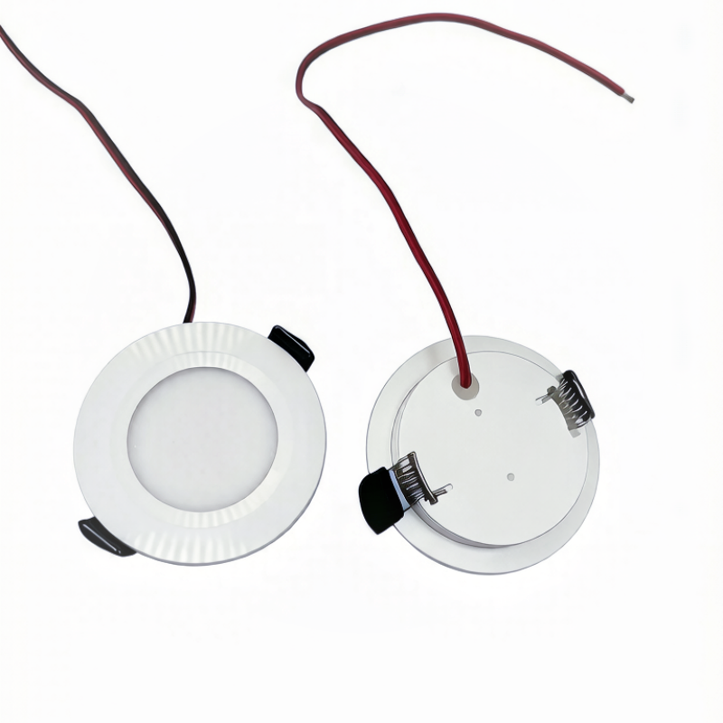 مصباح سقف صغير يعمل بتقنية LED - مراجعة Outdoor Power Supply 12V وسعره